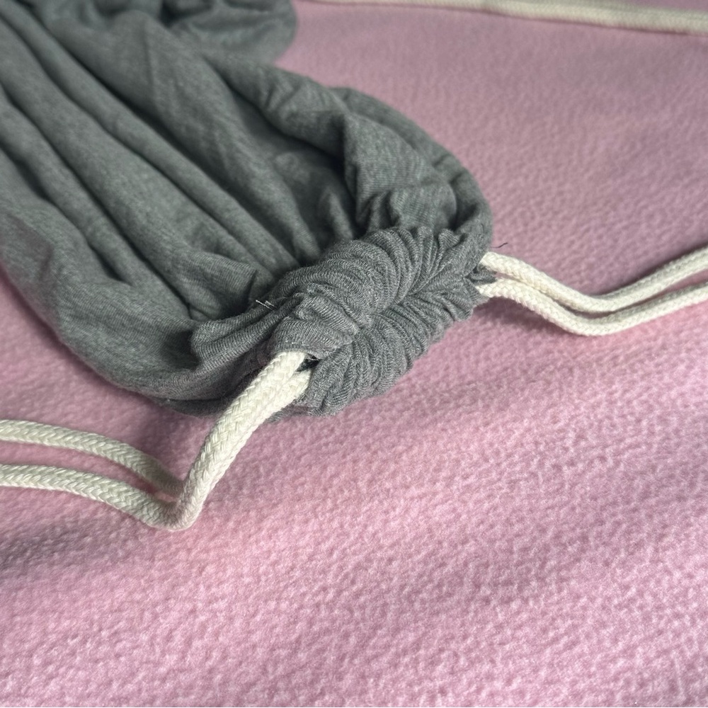 Long Gray Drawstring Bag🎒 - Picture 3 of 8